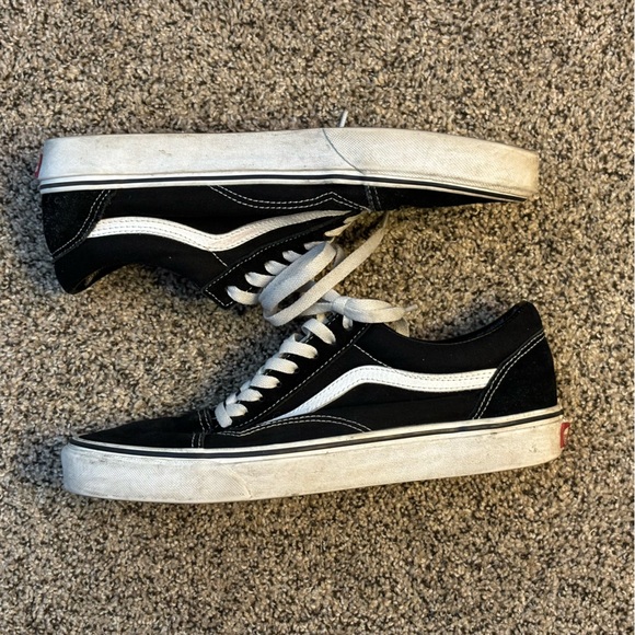 Vans Black Suede Sneakers Mens 10.5 in good used condition - Picture 6 of 9